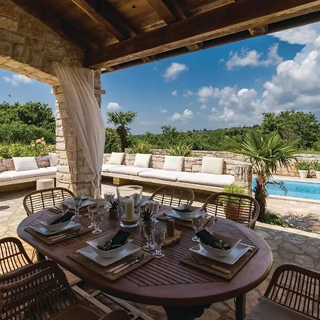 Lovely In With Wifi * Stifanici